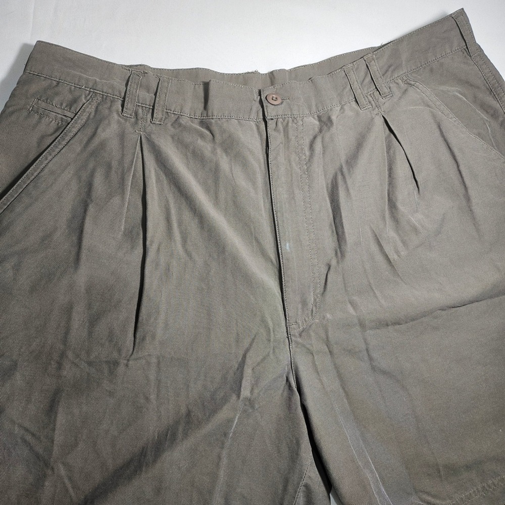 Woolrich Mens Fieldstone Pleated Shorts Gray Brown Cotton Nylon Size 38 3493